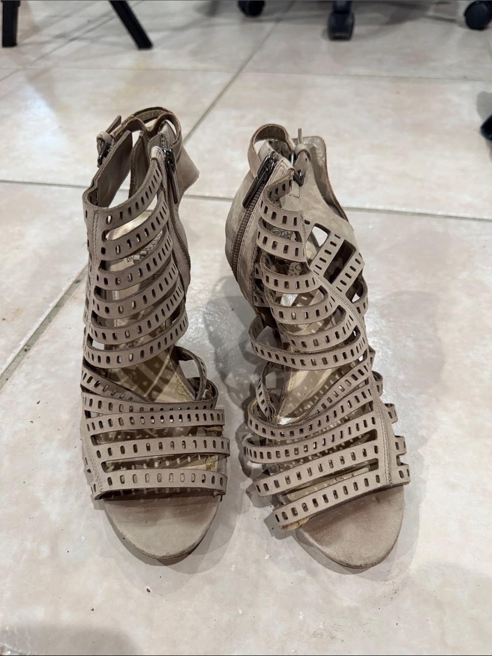 Vince Camuto Taupe Laser-Cut Cage Heels size 7.5 @@@